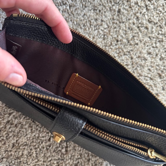 Coach Small Black Purse - Picture 5 of 5